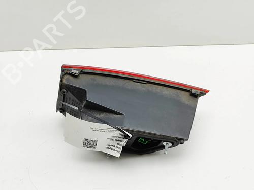 Piloto derecho del maletero JAGUAR F-PACE (X761) 2.0 TD4 AWD | BP30621375C80