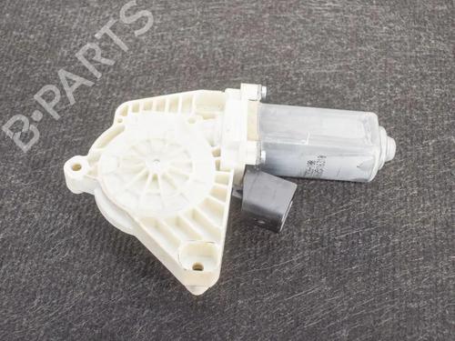 Rudehejsemotor bagstkærm venstre MERCEDES-BENZ C-CLASS Convertible (A205) C 200 (205.442) (184 hp) 7797430