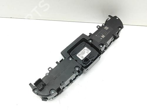 Switch MERCEDES-BENZ E-CLASS (W213) AMG E 43 4-matic (213.064) | BP31926444I30