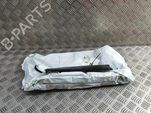 Used Knee airbag Knee airbag PORSCHE TAYCAN Cross Turismo (Y1B) 4 (Y1BBD1) (476 hp) 33372920 33372920