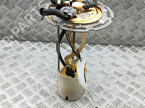 Used Fuel pump Fuel pump NISSAN NAVARA NP300 Pickup (D23, D23T) 2.3 dCi 4x4 (D231) (163 hp) 40042883 40042883