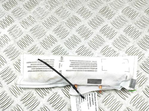 BP33847583C13 main image