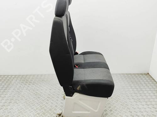 Right front seat VW CRAFTER 30-35 Bus (2E_) 2.0 TDI | BP37029483C16 - Image 2