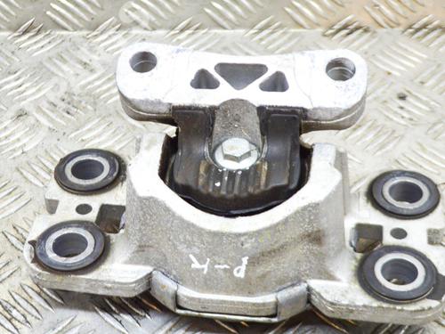 engine-mount-land-rover-range-rover-evoque-l538-20-d-land-bj32-7m121-ad-2011-2012-2013-2014-2015-2016-2017-2018-2019-8894639 main image