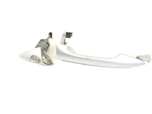 front-right-exterior-door-handle-hyundai-i30-gd-2011-33339085 main image