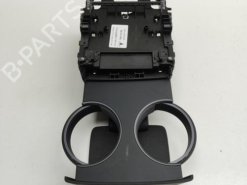 Porte-gobelet/Objets TESLA MODEL S (5YJS) P100D AWD (772 hp) 30394398