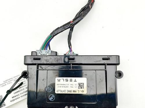 elektronisk-modul-tesla-model-x-5yjx-2013-36470989 main image