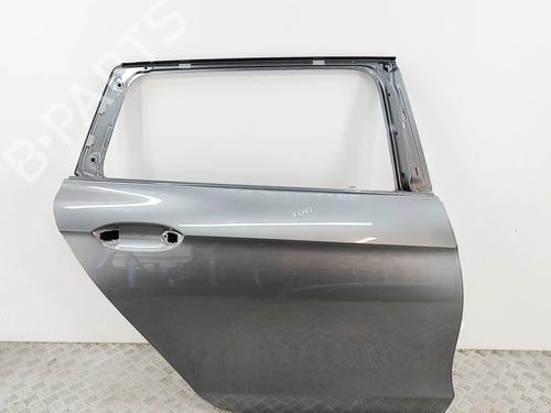 right-rear-door-skoda-superb-iv-estate-nz5-2023-36703141 main image