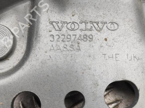 Hinge/Door check strap VOLVO XC40 (536) T3 | BP30257607C146 