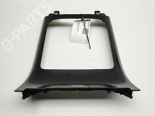 Console centrale Console centrale VW PASSAT B7 (362) 1.4 TSI EcoFuel (150 hp) 37469368 37469368