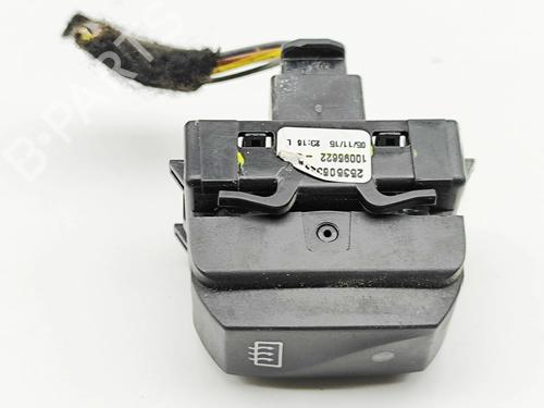 switch-renault-trafic-iii-van-fg_-2014-30894631 main image