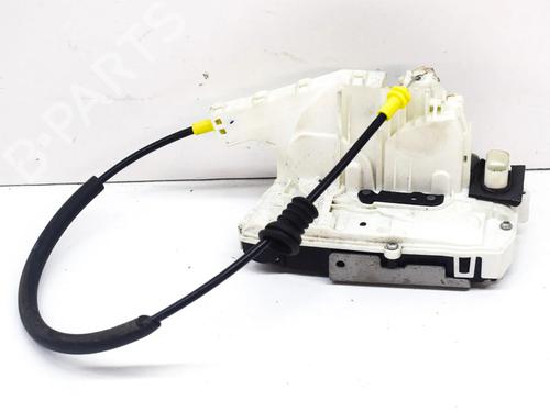 rear-left-lock-tesla-model-3-5yj3-2017-27758899 main image