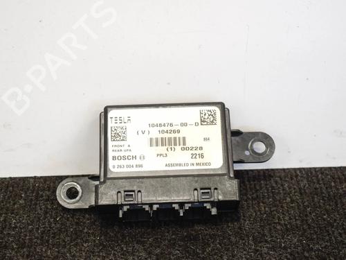 Used Electronic module TESLA MODEL X (5YJX) 90D AWD (525 hp) 20233259