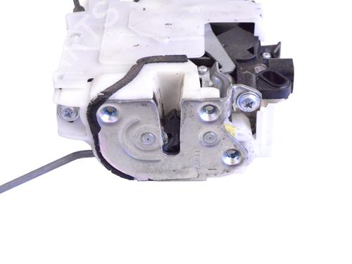 Front left lock MITSUBISHI OUTLANDER II (CW_W) 2.2 DI-D 4WD | BP30232673C98