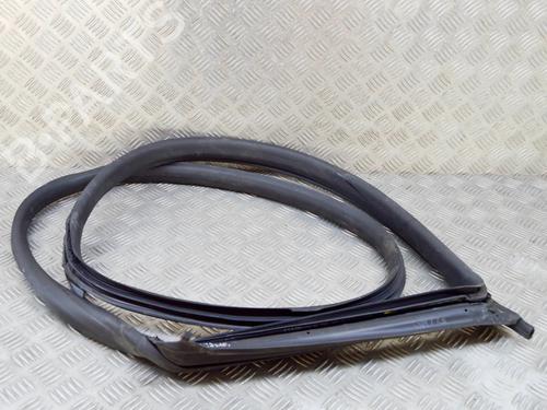 Used Rubber door seal MASERATI GHIBLI III (M157) 3.0 S (409 hp) 14648327