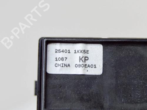 Right front window switch NISSAN JUKE (F15) 1.5 dCi | BP10992236I26 