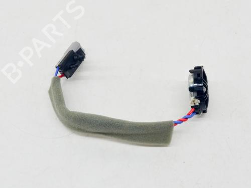 speaker-jaguar-i-pace-x590-2018-27750734 main image