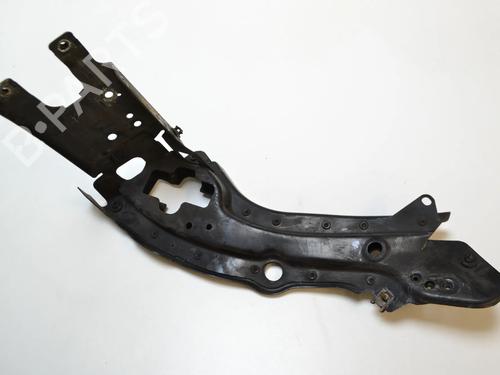 Used Right headlight support Right headlight support MERCEDES-BENZ E-CLASS (W211) E 220 CDI (163 hp) 33362168 33362168