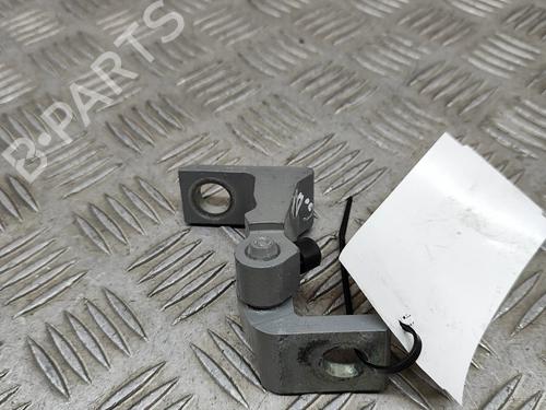 Used Hinge/Door check strap SKODA KAROQ (NU7, ND7) 1.0 TSI (116 hp) 16258300