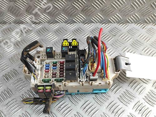 Used Fuse box MITSUBISHI PAJERO IV (V8_W, V9_W) 3.2 DI-D (V88W, V98W) (170 hp) 29227665