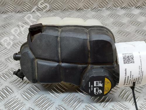 Used Expansion tank VOLVO XC60 I SUV (156) D4 AWD (190 hp) 22443519