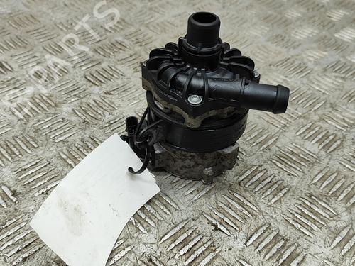 Used Auxiliary water pump VOLVO XC60 II (246) T8 Hybrid AWD (407 hp) 27768858