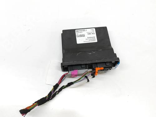 Used Electronic module Electronic module VW GOLF VII (5G1, BQ1, BE1, BE2) e-Golf (115 hp) 27331504 27331504