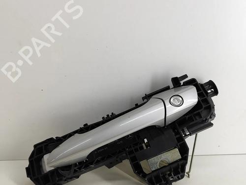 Used Front left exterior door handle MERCEDES-BENZ CLA Shooting Brake (X117) CLA 200 CDI / d (117.908) (136 hp) 16872913