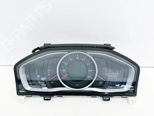 Used Instrument cluster VOLVO V60 I (155) D4 (181 hp) 6760509