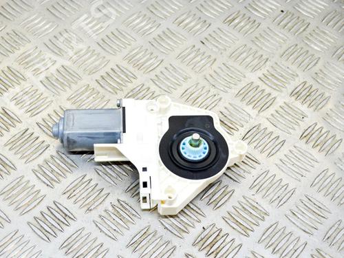 Right front window motor VW TOUAREG (7P5, 7P6) 3.0 V6 TDI | BP8835751E20 