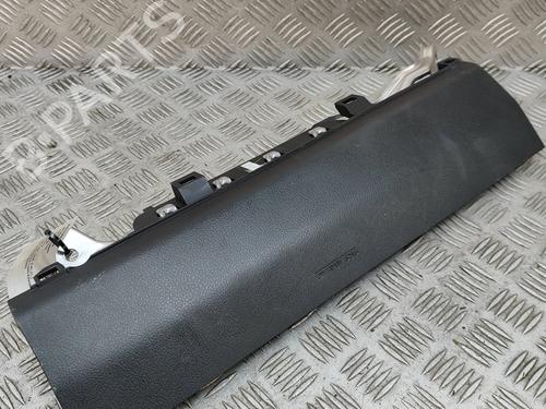 Used Knee airbag LEXUS IS III (_E3_) 300h (AVE30_, AVE30R) (220 hp) 27797075