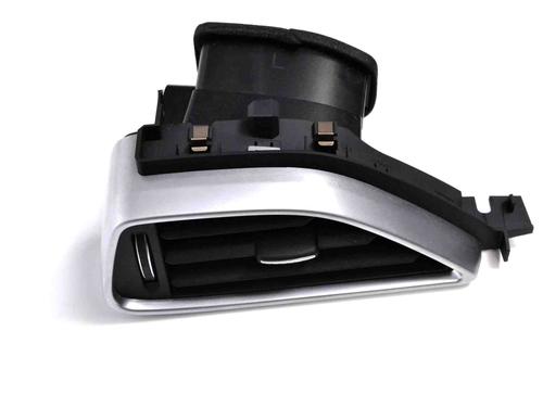 Used Air vent JAGUAR F-PACE (X761) 2.0 TD4 AWD (180 hp) 30213011