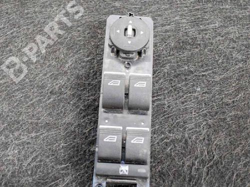 right-front-window-switch-ford-kuga-ii-dm2-20-tdci-ford-am5t14a132aa-2012-6745330 main image