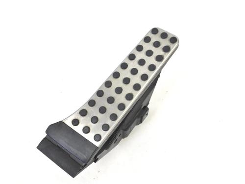 Used Pedal MERCEDES-BENZ S-CLASS (W222, V222, X222) S 350 BlueTEC / d (222.132, 222.032, 222.123) (258 hp) 32061091