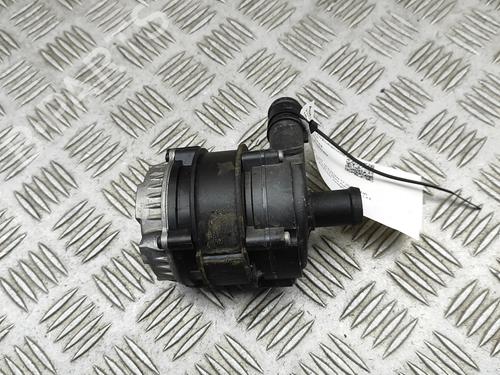 ekstra-vandpumpe-vw-multivan-t7-stm-stn-2021-33972169 main image