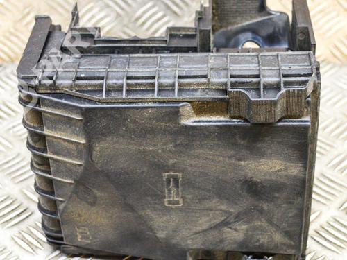 fuse-box-audi-q3-8ub-8ug-20-tdi-audi-1k0937132f-2011-2012-2013-2014-2015-2016-2017-2018-2019-2020-10707562 main image