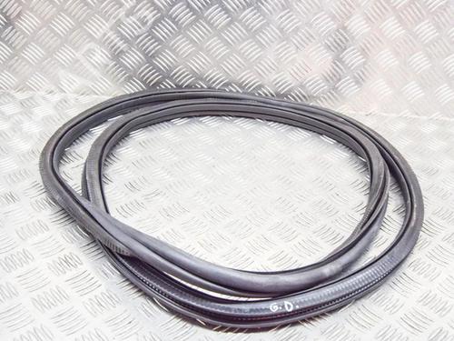 Used Rubber door seal VW T-ROC (A11, D11) 1.0 TSI (116 hp) 14620553