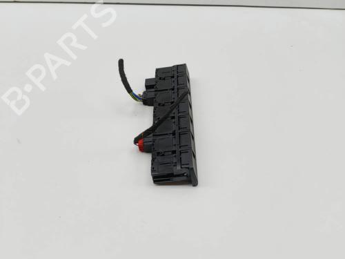 Warning switch SKODA KAROQ (NU7, ND7) 1.5 TSI | BP37797973I22 - Image 3