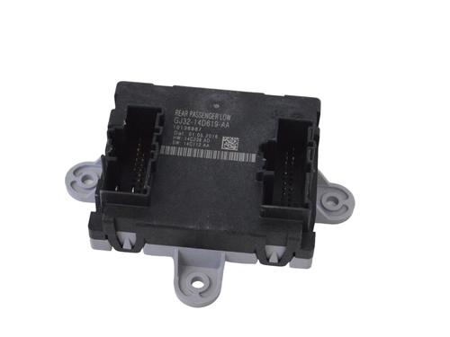 BP30246415M83 main image