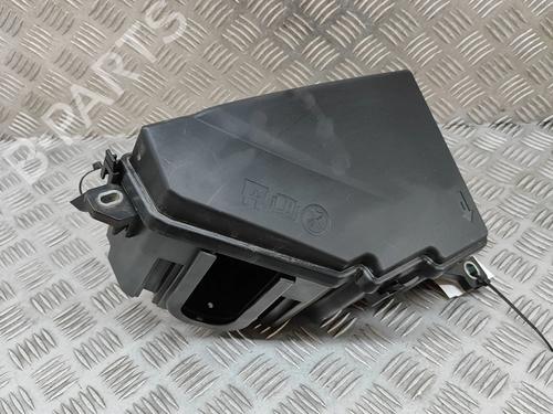 Used Fuse box VOLVO XC90 II (256) B5 Mild Hybrid AWD (250 hp) 28558861