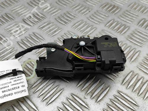 Used Tailgate lock MERCEDES-BENZ CLA Coupe (C117) CLA 200 CDI / d (117.308) (136 hp) 29459975