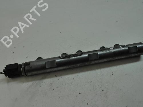 Used Injection rail Injection rail MINI MINI (R56) One D (90 hp) 30281403 30281403