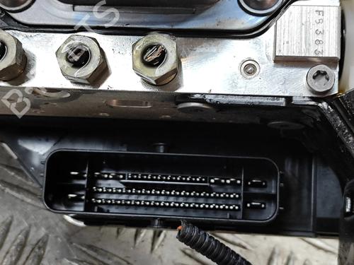 Servo brake VOLVO C40 (539) Recharge AWD | BP33377135M42  - Image 6