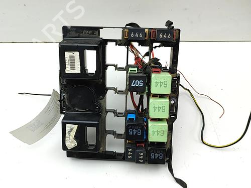 Used Fuse box Fuse box VW AMAROK Platform/Chassis (S1B, S6B, S7B) 2.0 BiTDI 4motion (180 hp) 40042751 40042751
