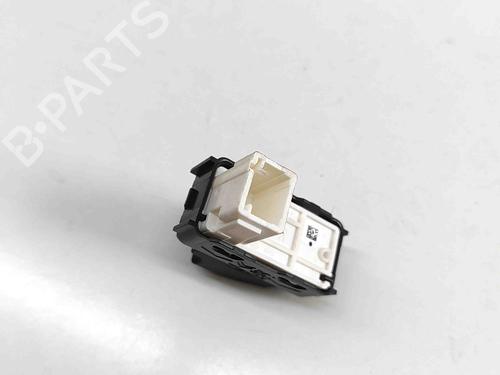 Left rear window switch CITROËN C3 III (SX) 1.2 THP 110 (SXHNPS, SXHNZT, SXHNZ6) | BP29459181I29
