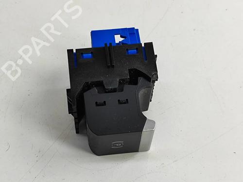 switch-opel-mokka-2020-28558246 main image