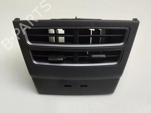 Used Air vent Air vent TESLA MODEL S (5YJS) P100D AWD (772 hp) 33377333 33377333