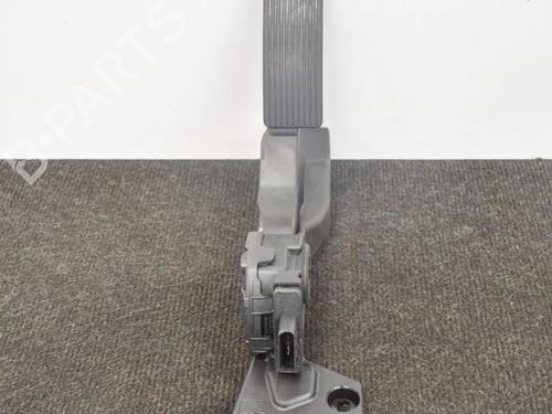 Used Pedal MERCEDES-BENZ GLE (W166) 350 d 4-matic (166.024) (258 hp) 6752882