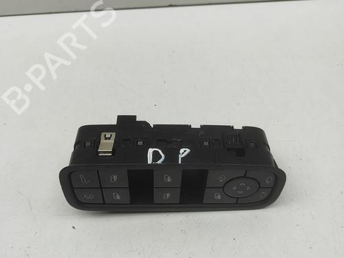 Used Right front window switch Right front window switch PORSCHE PANAMERA (971) 2.9 4 E-Hybrid (97ABE1, 97BBE1, 97ABX1) (462 hp) 33624933 33624933