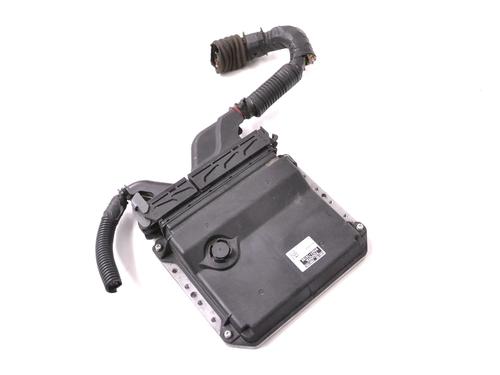 Used Engine control unit (ECU) Engine control unit (ECU) LEXUS CT (ZWA10_) 200h (ZWA10_, ZWA10R) (136 hp) 30281380 30281380